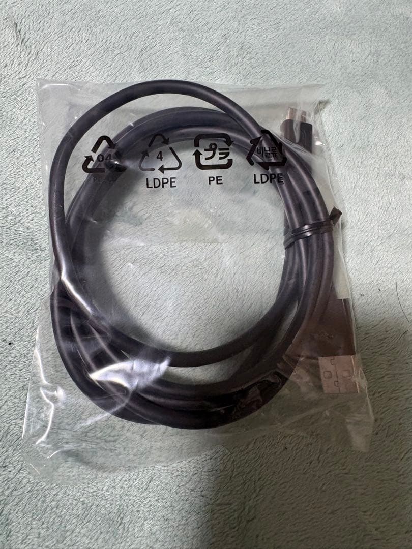 Nintendo Switch本体＋ソフト二種＋プロコン『初期化済・付属品完備』