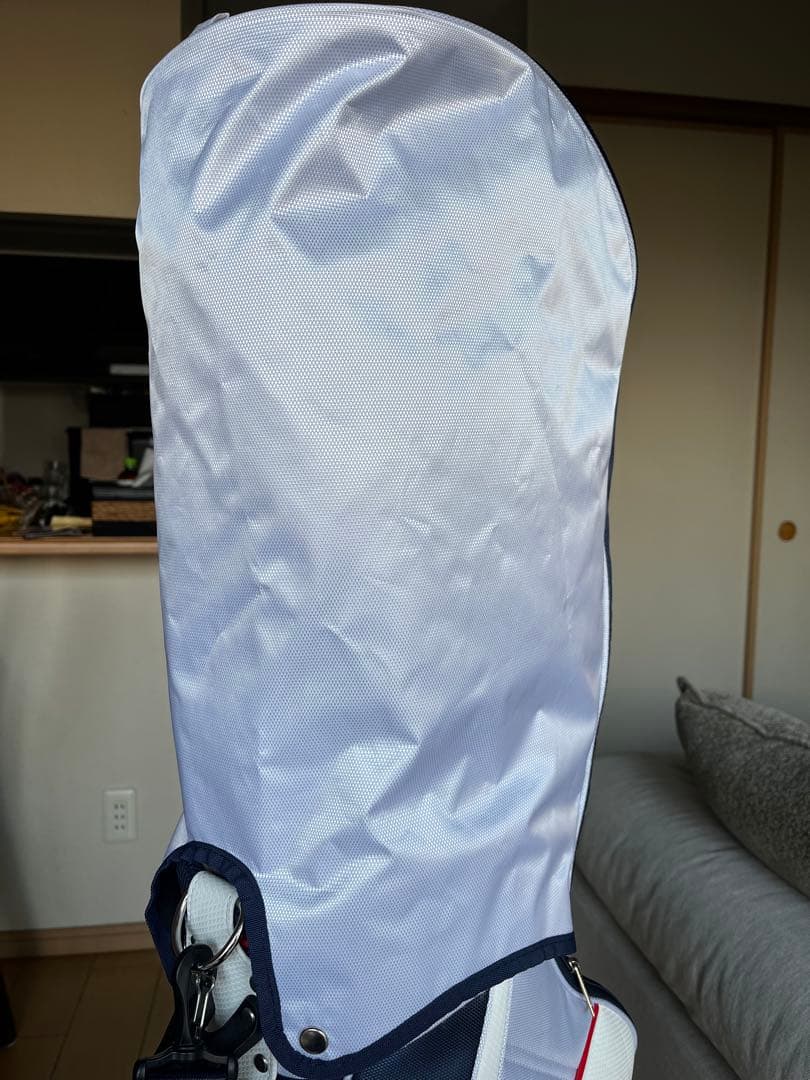 美品adidas アディダス　ゴルフ マストハブ　軽量キャディバッグ 9型　白紺