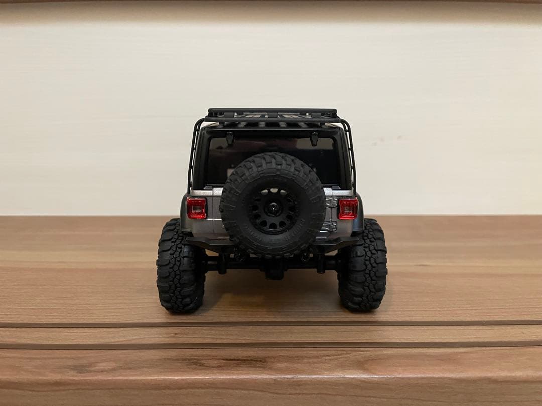 京商ミニッツ4x4 ジープラングラー　シルバー