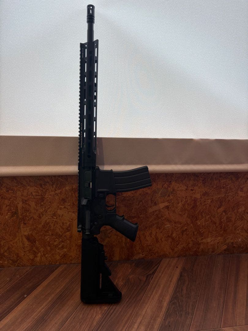 東京マルイ　M4A1 カービン　MWS ガスブローバック　gbbカスタム