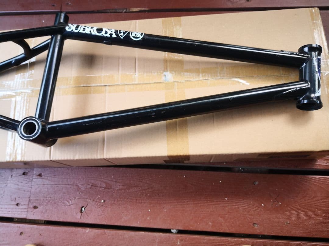 BMX フレーム subrosa OM 20. 75 shadow