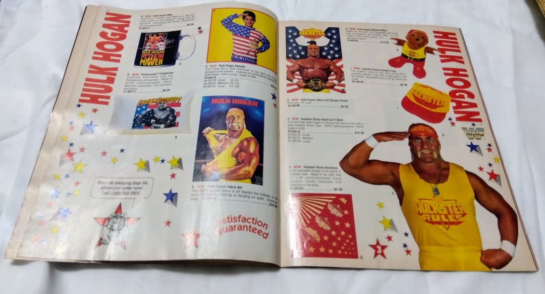 【激レア】WWF公式ハワイアロハスタジアム大会パンフ  フレアー／ホーガン超豪華