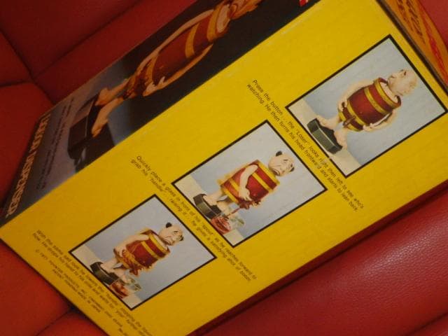 THE LOSER★リキュールディスペンサー★置物★人形★バレルマン★ジョーク