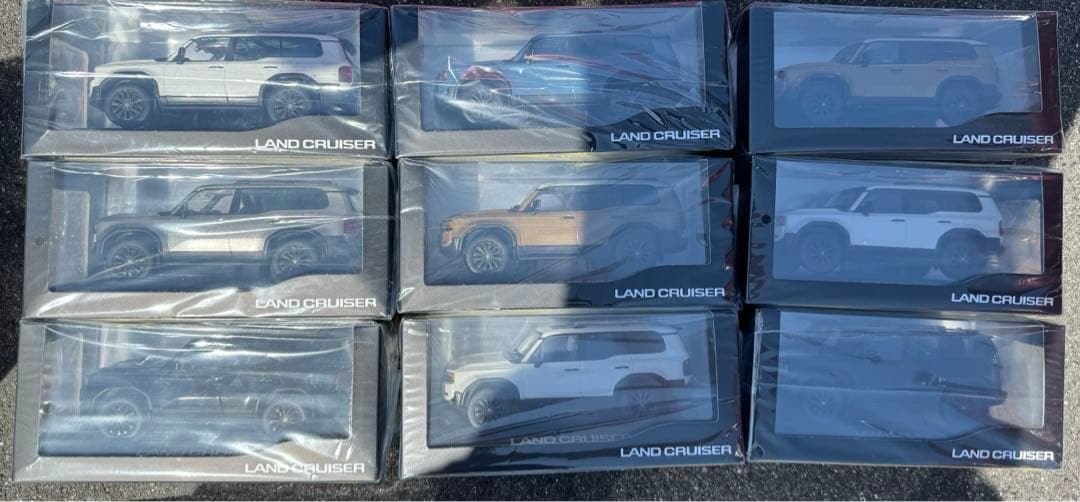 トヨタ博物館 新型 ランドクルーザー250 1/30カラーサンプルミニカー 全種