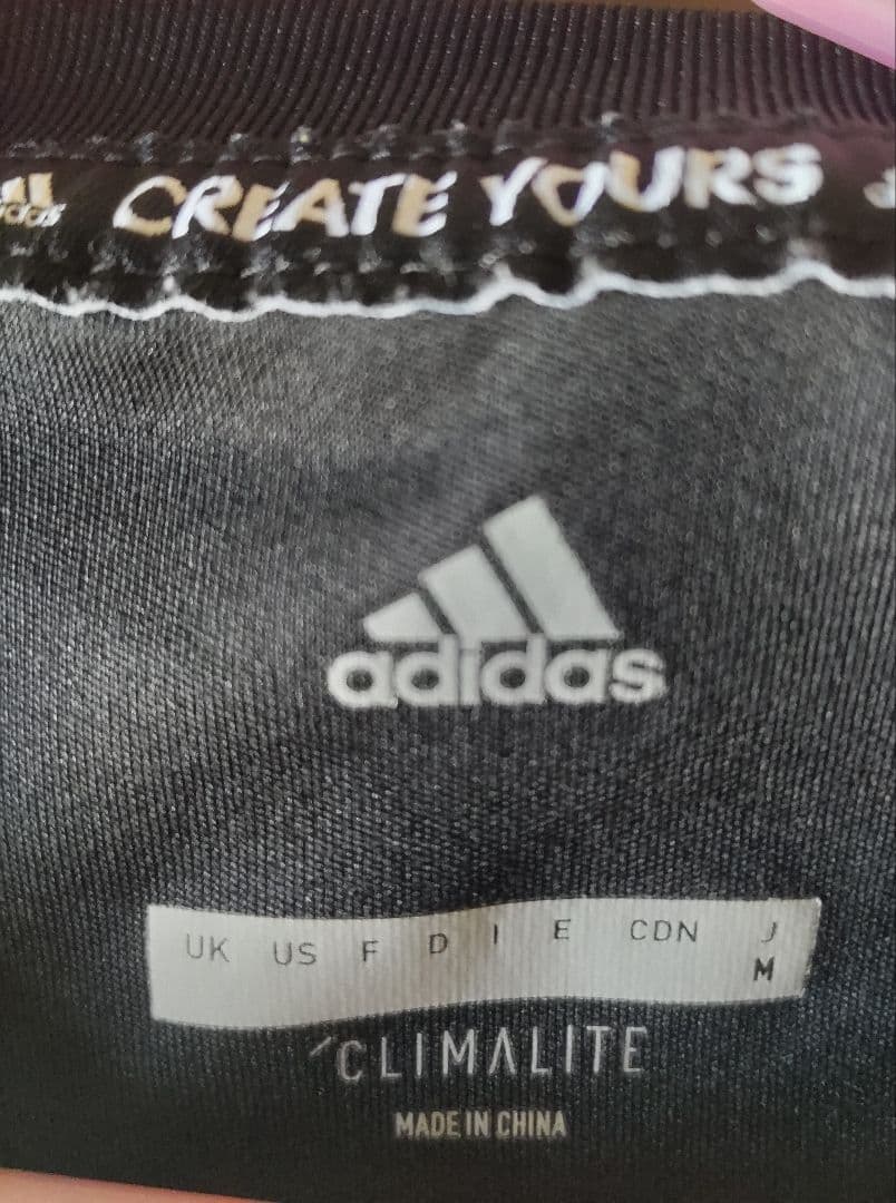 マリノス　トレーニングウェア　支給品