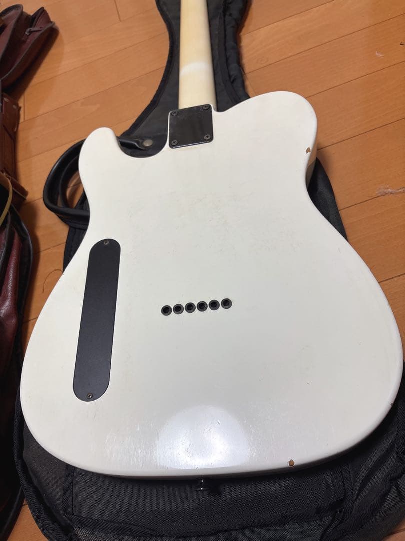 【ジャンク品】ブラック＆ホワイト。セット商品FERNANDES【希少品】1