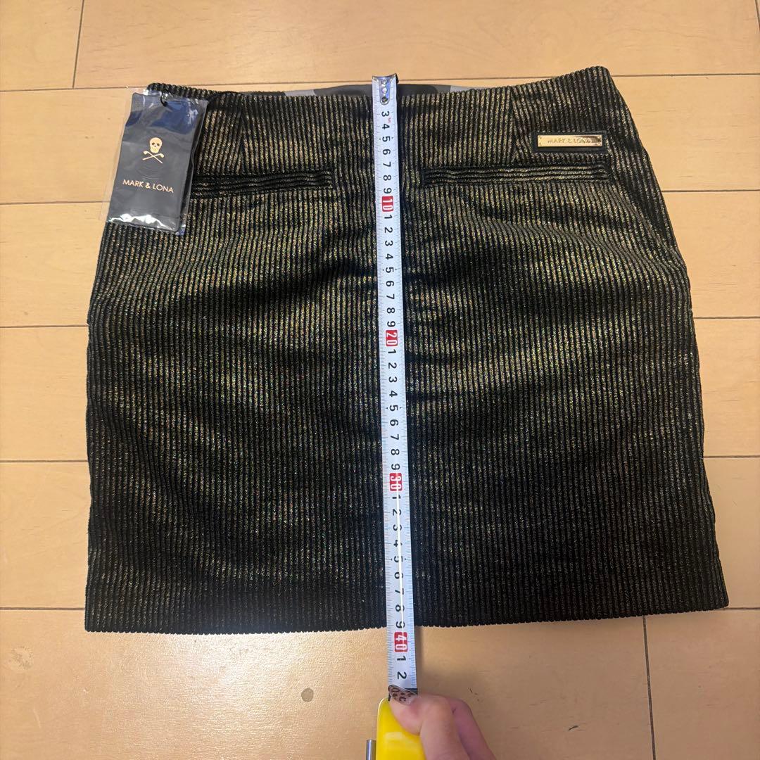 MARK&LONA 新品未使用スカート 定価32000円BLACK➕GOLD