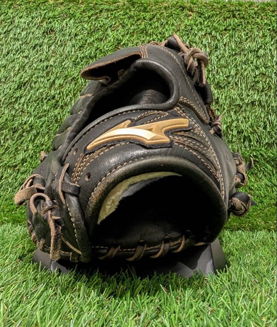 野球グラブ　グローブ　中学硬式用　投手用　ミズノ　グローバルエリートRG