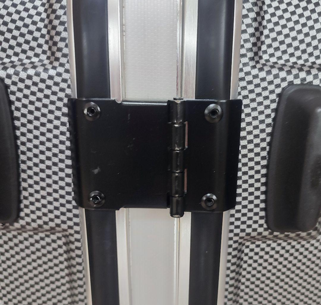 【54cm ×75cm】ACTUS 大型で頑丈なキャリーケース