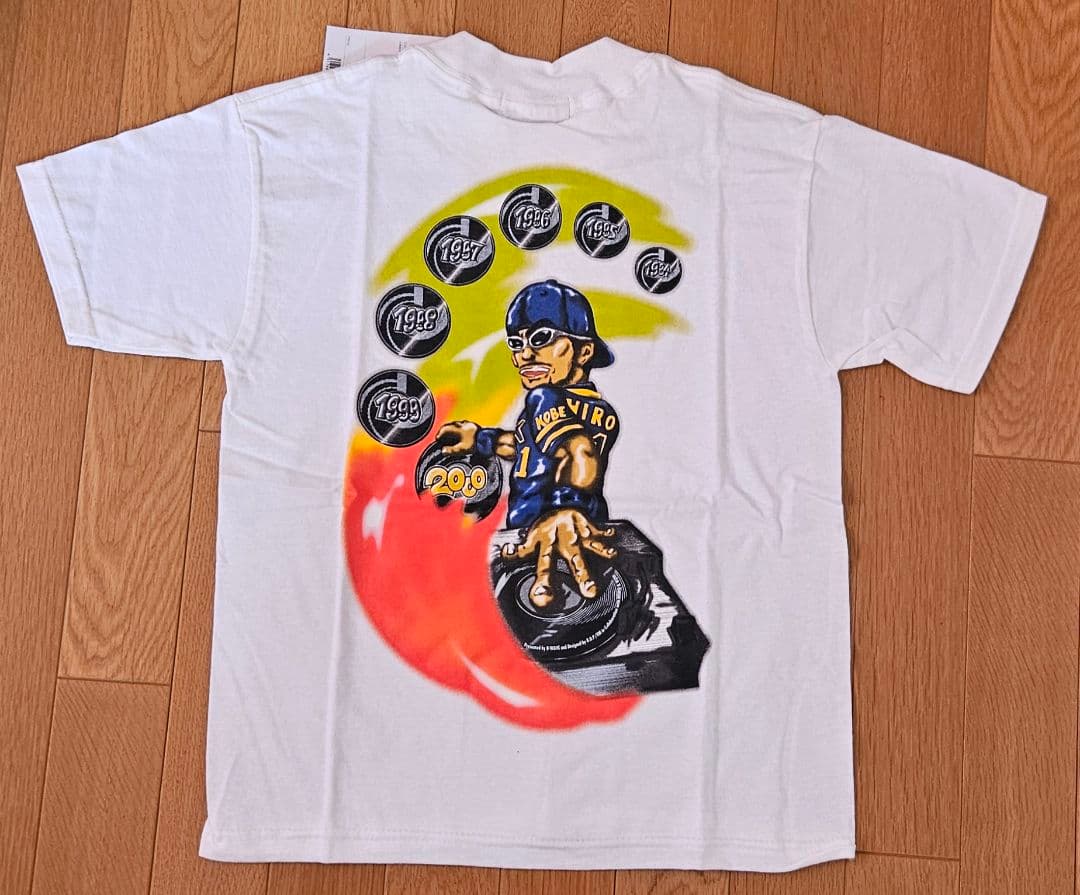 激レア　イチロー7年連続首位打者記念　2000枚限定Tシャツ　２枚セット