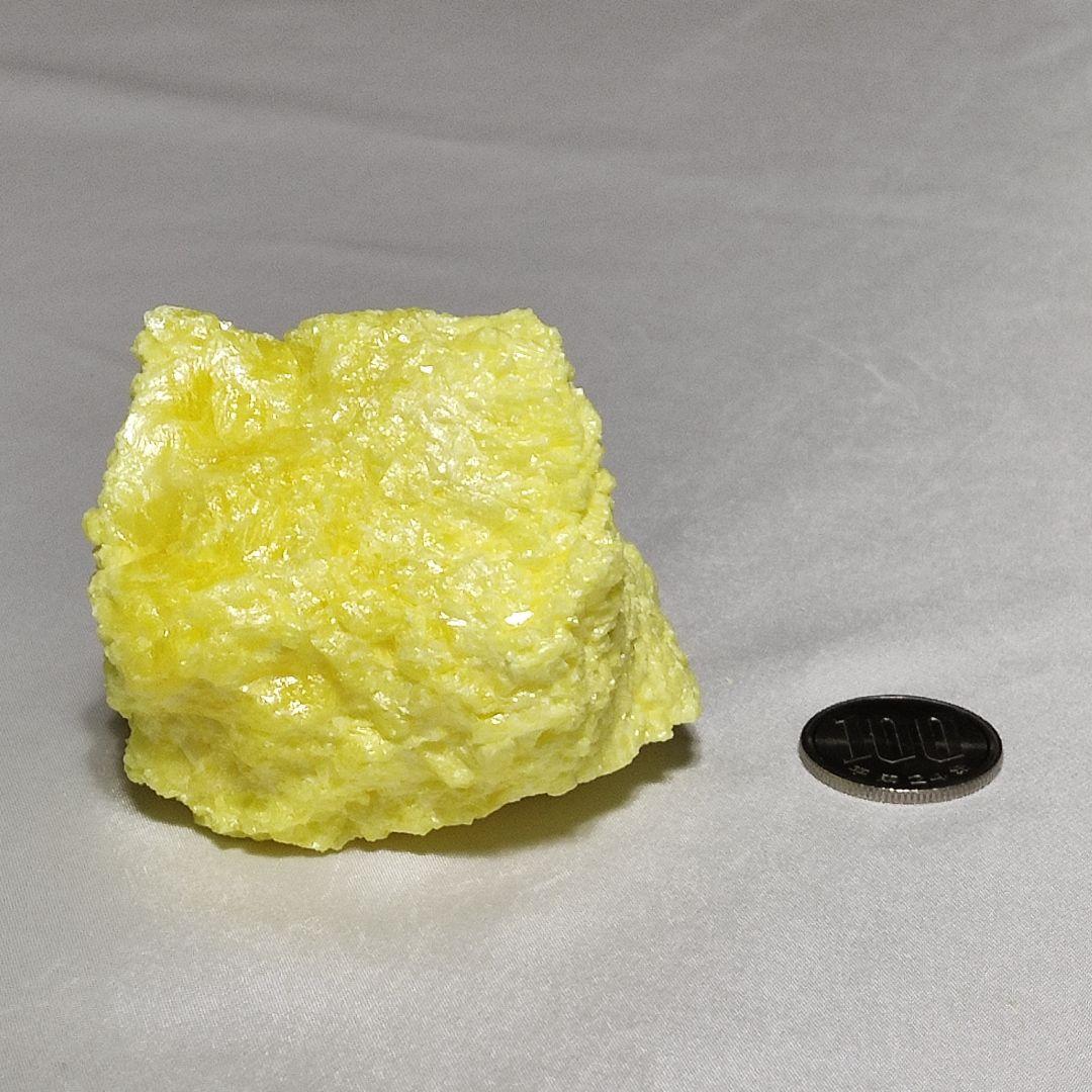 パワーストーン　サルファー　自然硫黄　天然石　原石　144g　No.867