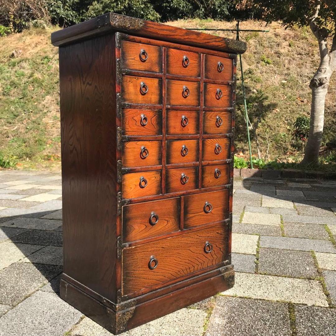 アンティーク日本伝統的な和風木製箪笥 薬箪笥18引き出し