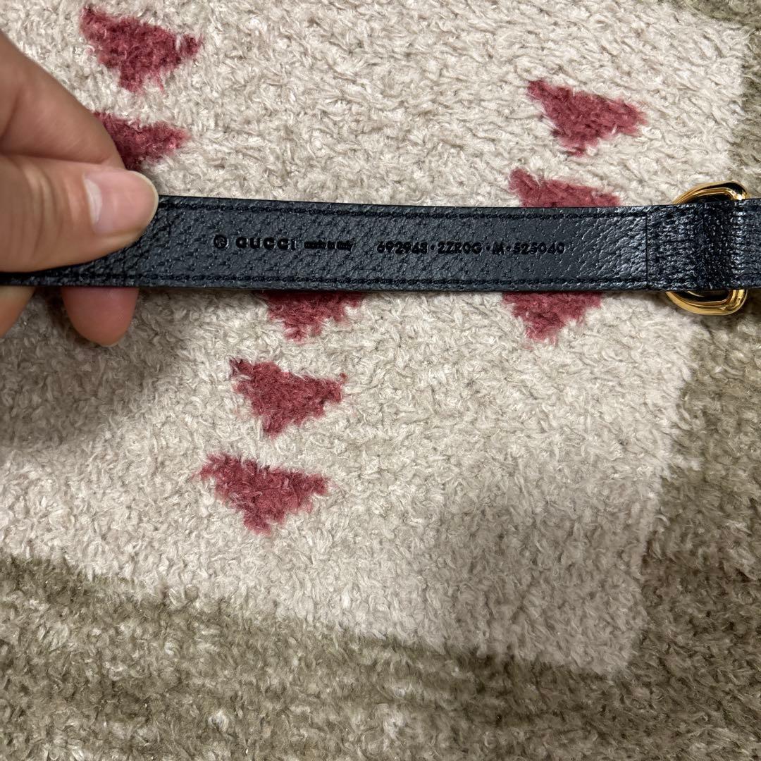 正規品　GUCCI ブラック レザー リード　Sサイズ