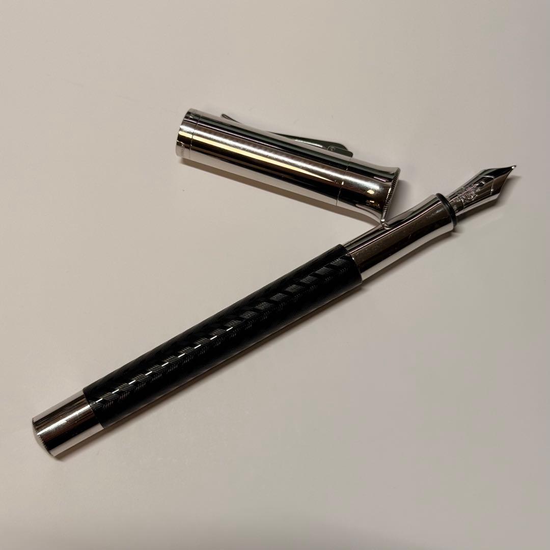 ファーバーカステル　伯爵コレクション　万年筆　黒