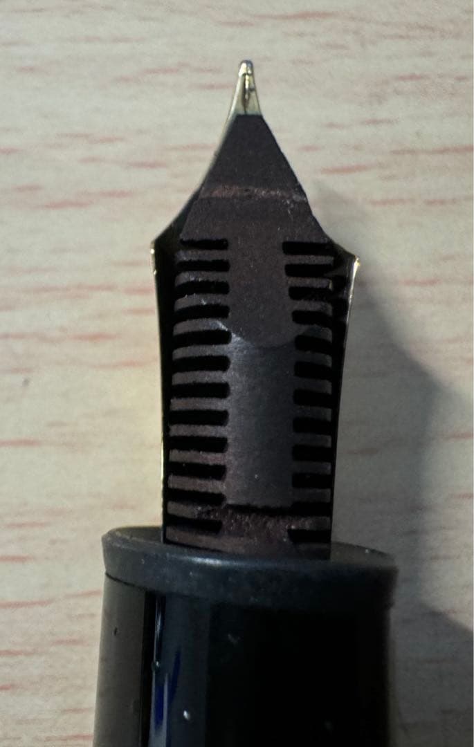 モンブラン141 黒 万年筆 １４ｋ