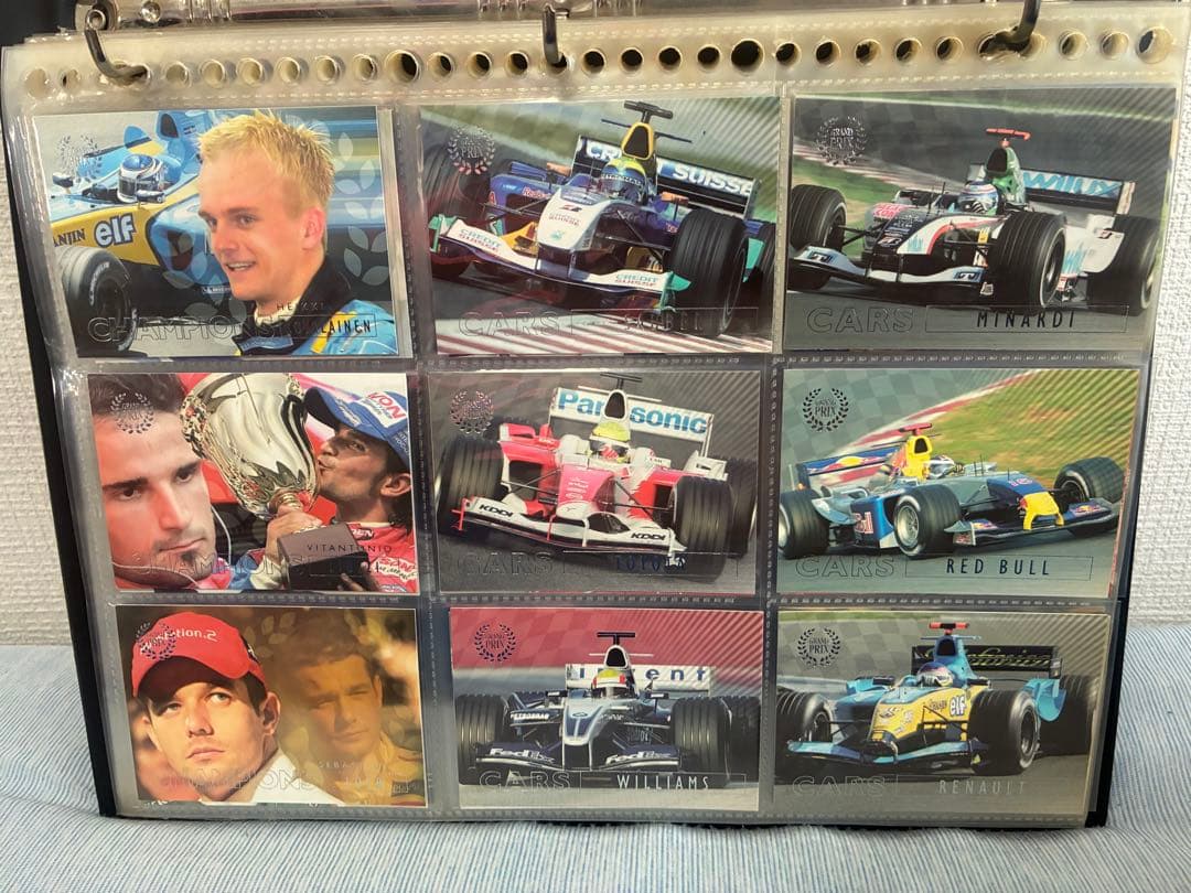 F1 Futera Grand Prix 145枚トレカ、カード入れバインダー付