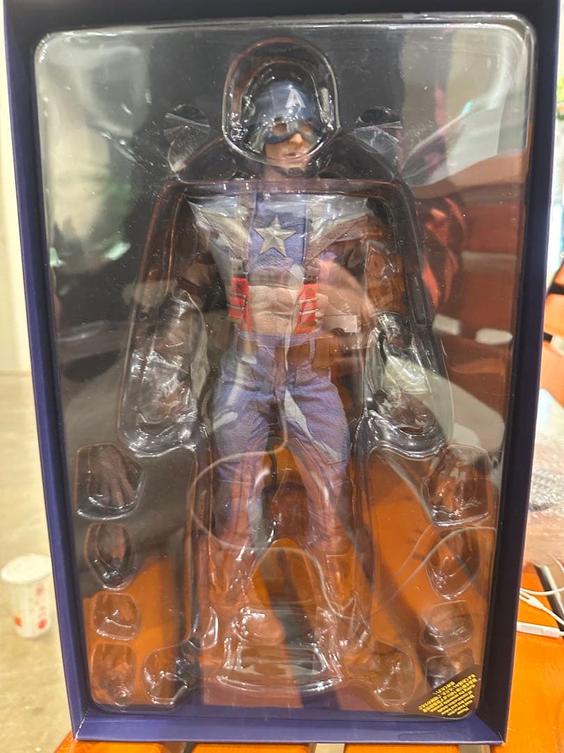 マーベル　キャプテンアメリカ　フィギュア