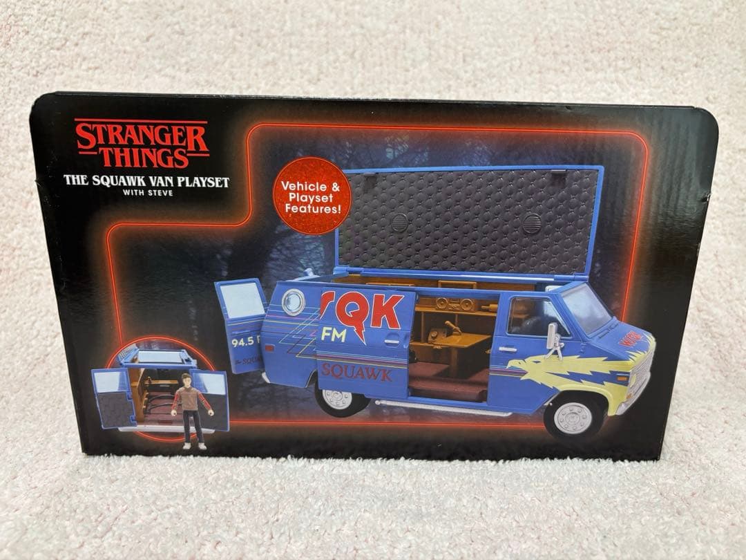 レア スティーブ WSQKバン フィギュア ストレンジャーシングス 海外限定 B