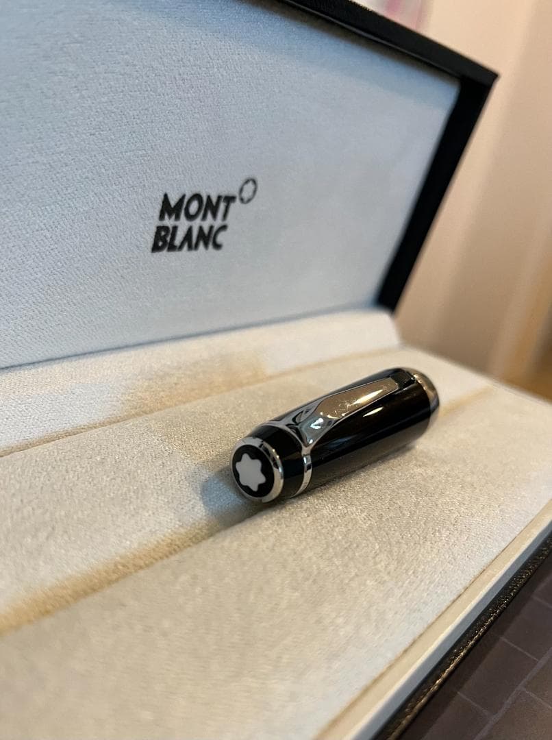 【入手困難】モンブランローラーボール ボエム