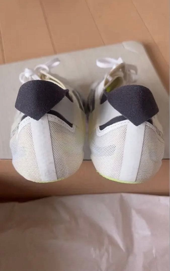 ADIZERO スパイクシューズ ホワイト/ブラック 29センチ（美品）