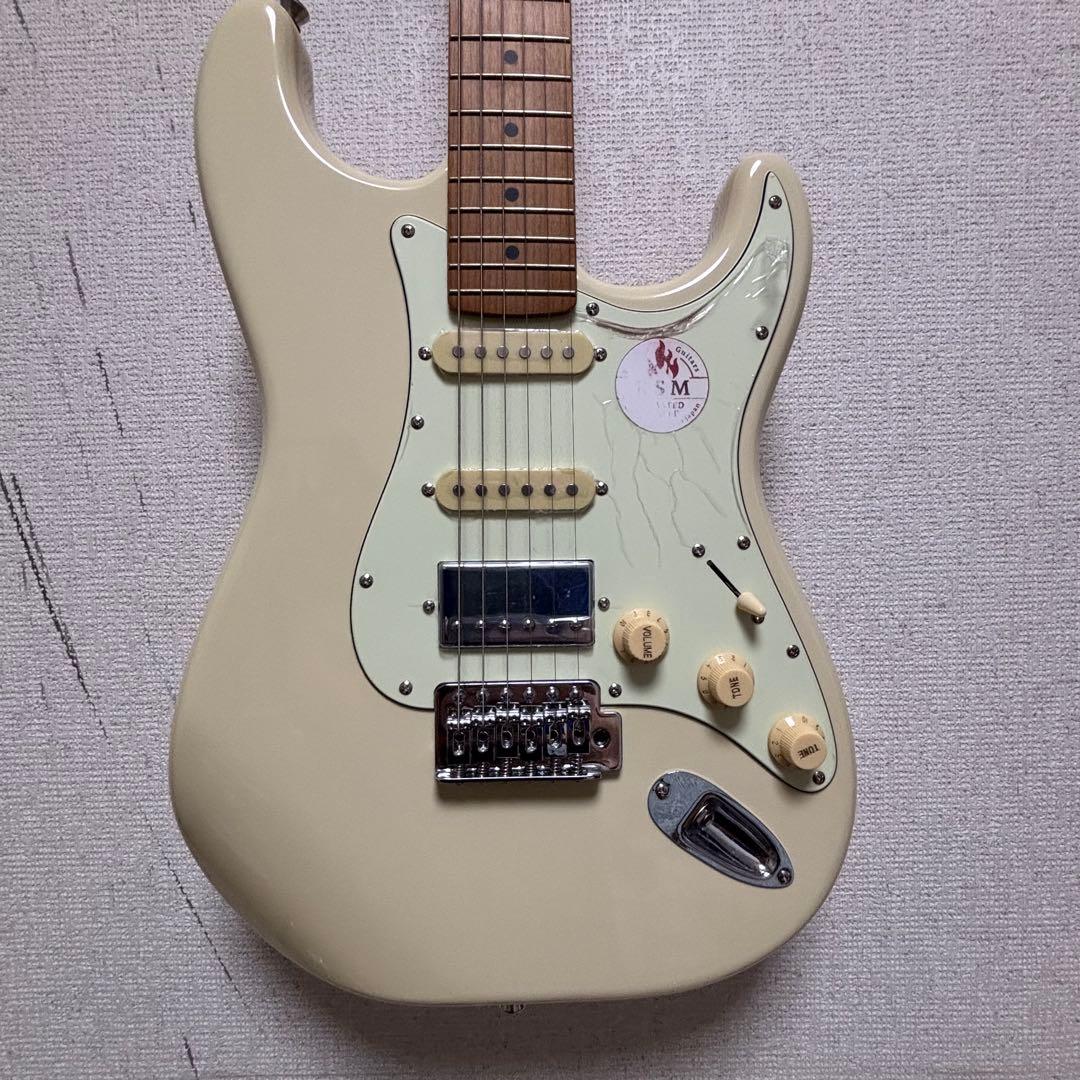 ポ*ン様 バッカス BACCHUS BST-2-RSM/M OWH エレキギター