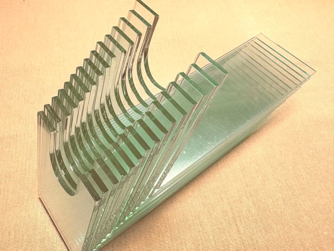 TOP アクリル　ガンスタンド　15個 ハンドガン ディスプレイ