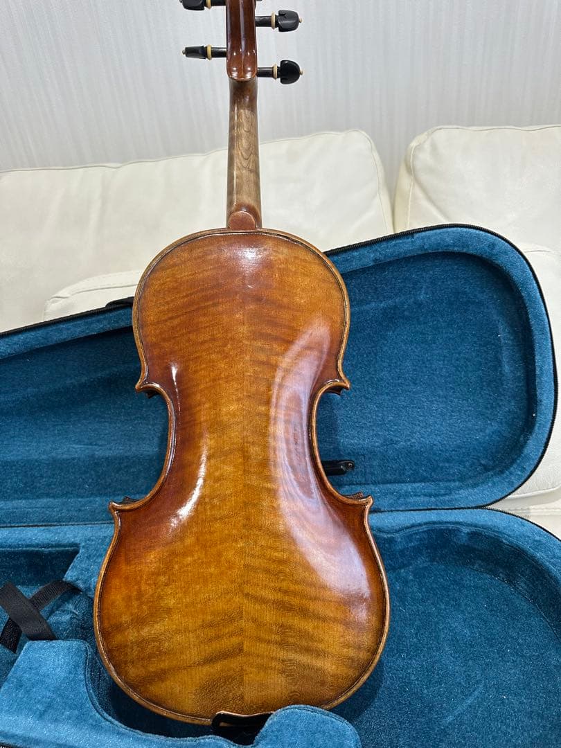 ルーマニア製 ［希少上位機種］バイオリン 4/4 2008年製 美品