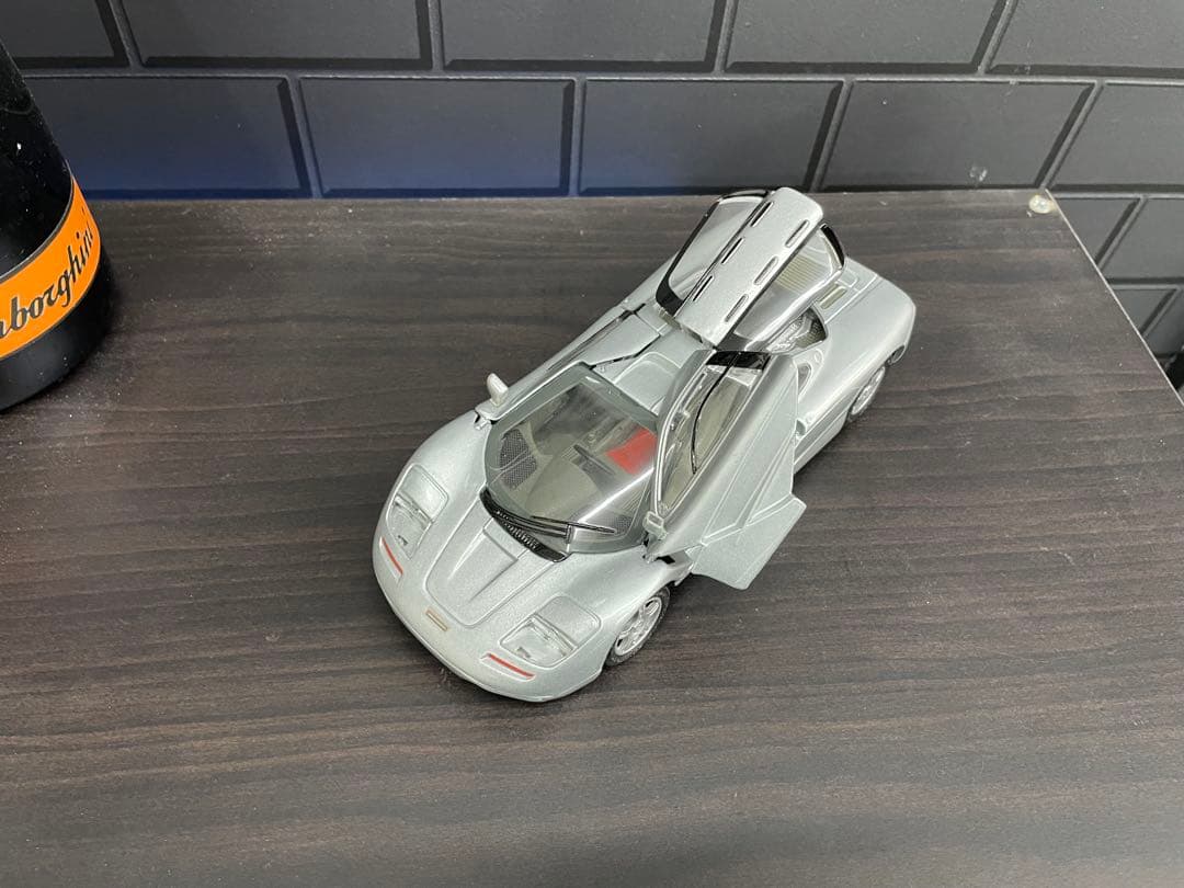 McLaren F1 マクラーレン　f1 ミニカー 1/24 激レア
