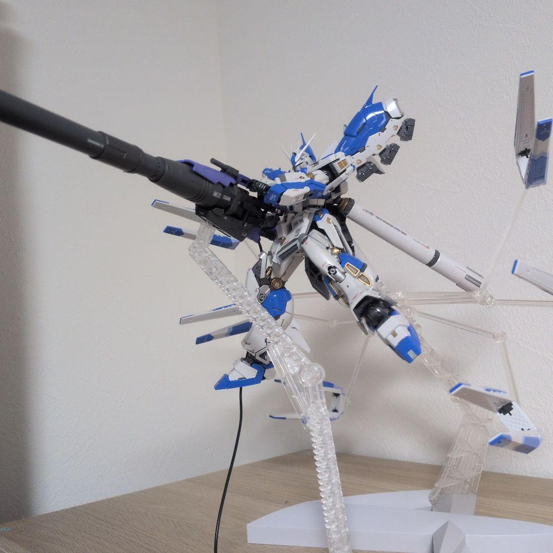 RG hi-νガンダム ハイニューガンダム 【塗装品】