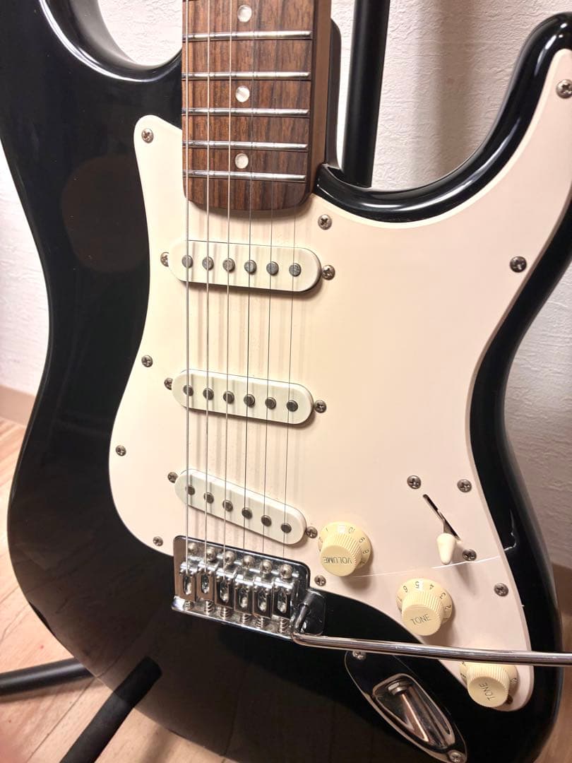 Squier by Fender Bullet Strat ストラト　黒