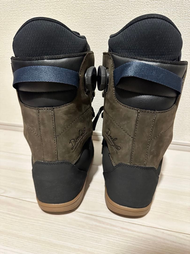 新品未使用　ディーラックス　アースリン　25.5cm