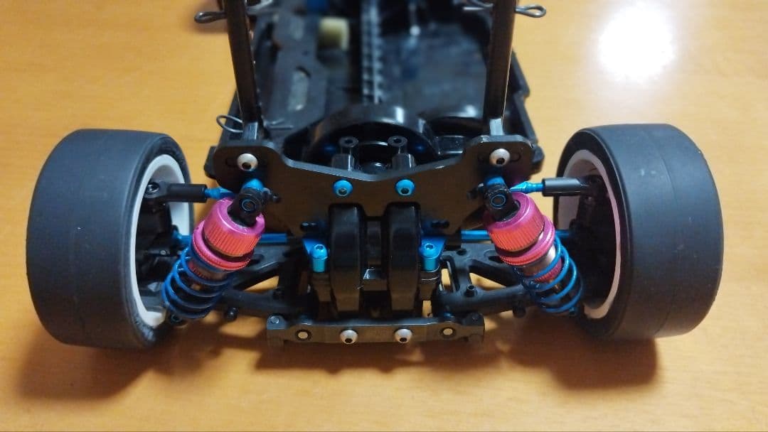 タミヤ　TT-02 S HSV-010ボディ付