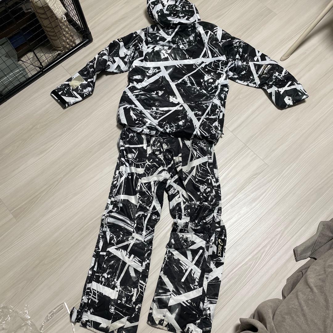 ASICS スキーウェア 黒/白　上下セット