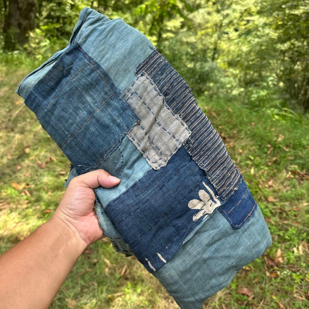 【蔵出し】藍染 BORO 古布 ボロ布 1555mm×1555 つぎはぎ　刺子