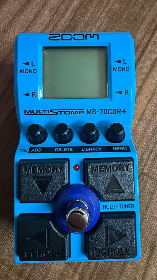 美品　ZOOM MS-70CDR+マルチエフェクター　ストンプボックス