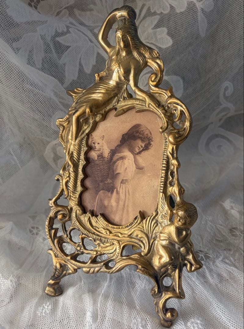 フランスアンティーク フォトスタンド 真鍮 エンジェル フレーム 写真立て 額