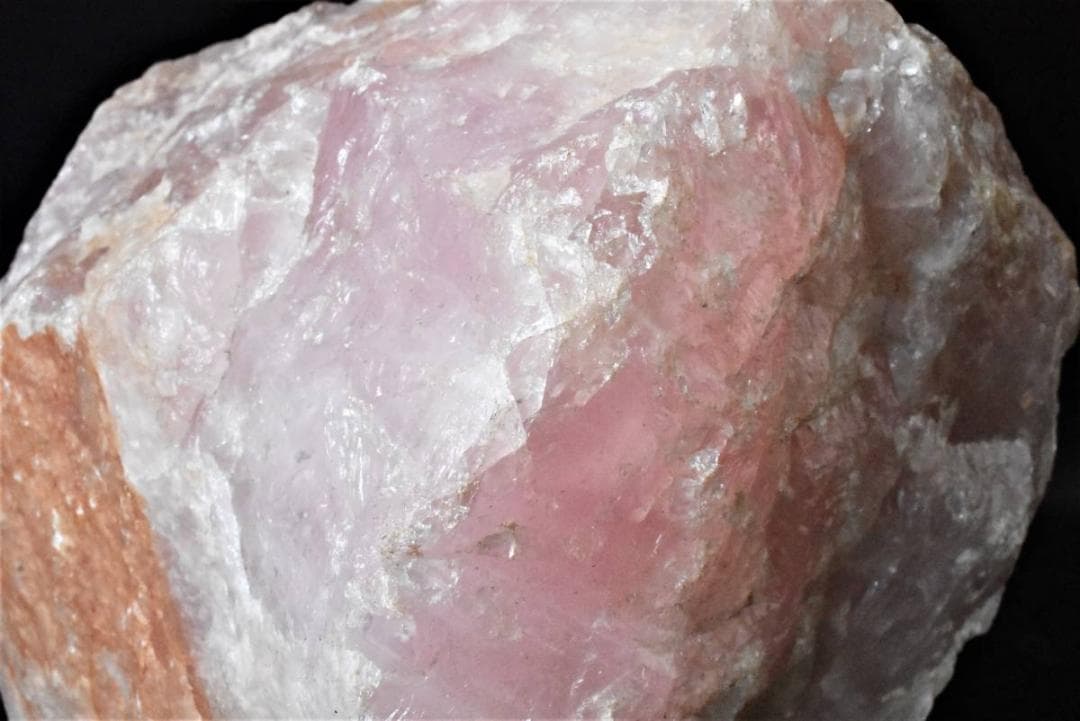 天然石 ローズクォーツ 紅水晶 原石 鉱物 希少 パワーストーン 風水 鑑賞石