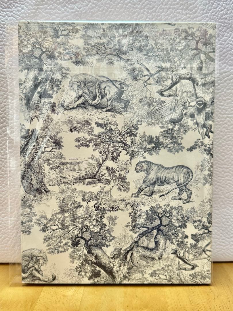 Dior ラージノートブック　トワルドゥジュイ