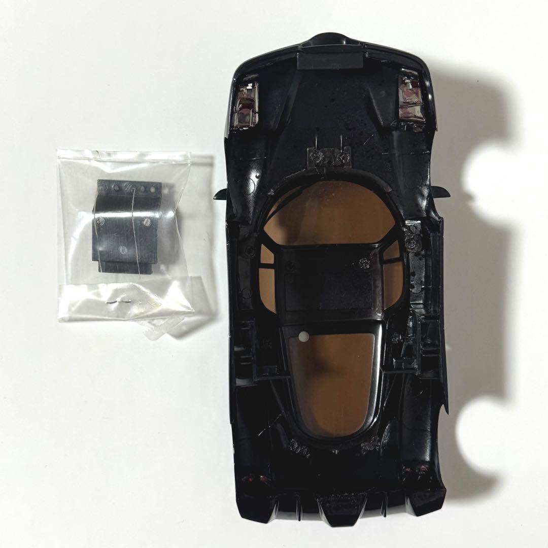 京商 Mini-Z オートスケール　エンツォフェラーリ赤と黒ボディ