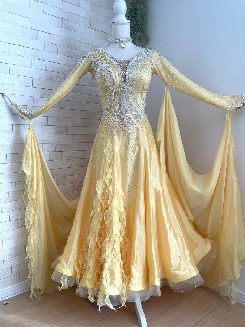 社交ダンス⭐️スタンダードドレス　オーダードレス　スワロフスキー