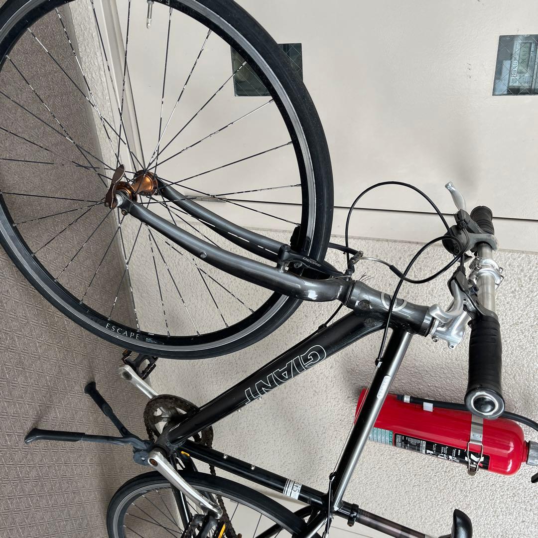 引き取り限定　大阪市内　ジャイアントescape Ｒi5 ブラック　XSサイズ