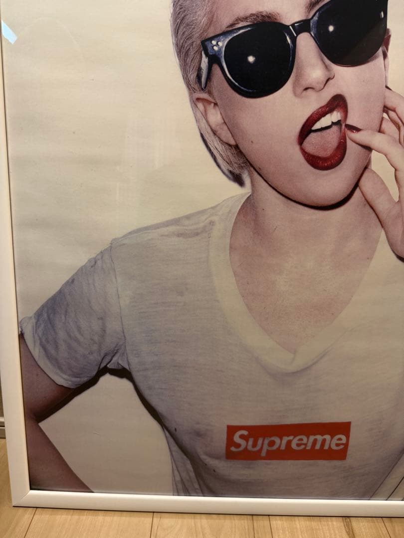 Supreme レディガガ　ポスター　フレーム付き　シュプリーム