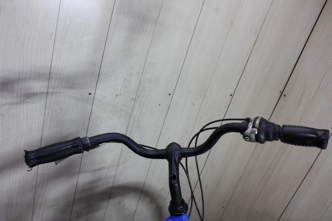 シュウィン voyageur7 700C シマノ7速 380mm クロスバイク