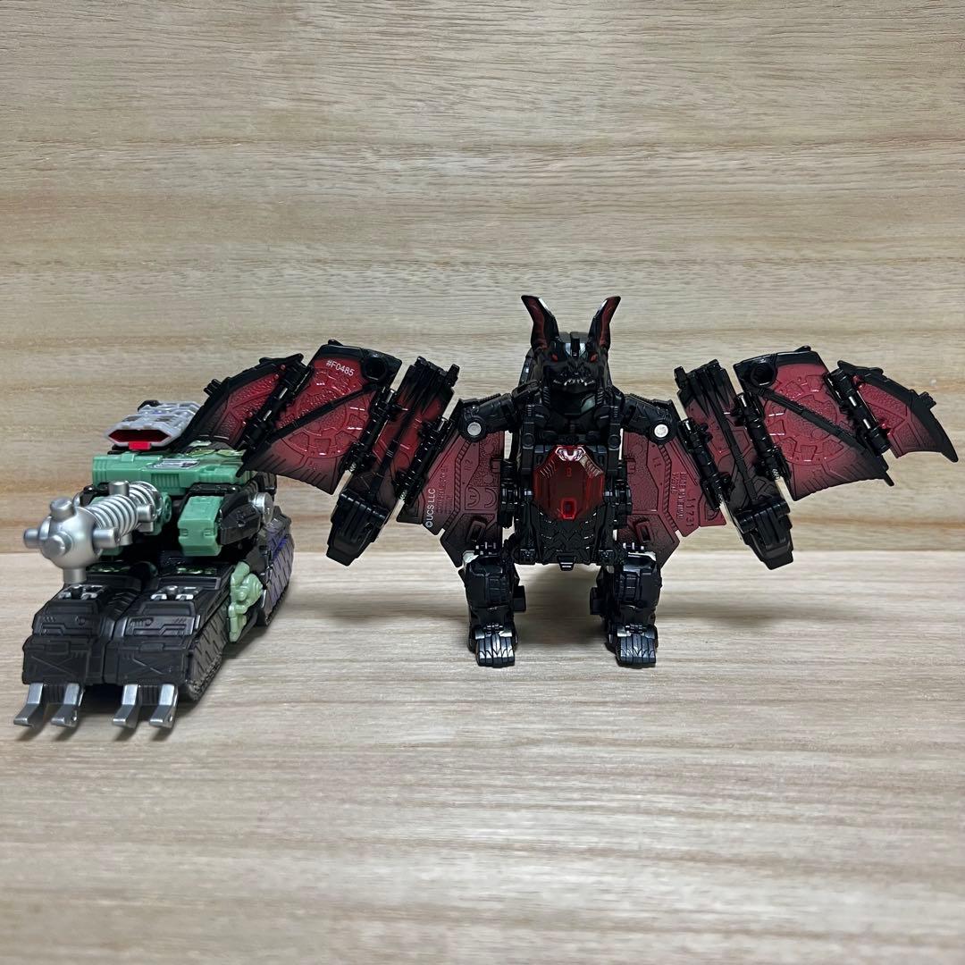 【海外版】トランスフォーマーコラボレーション ドラキュラス＆フランケントロン