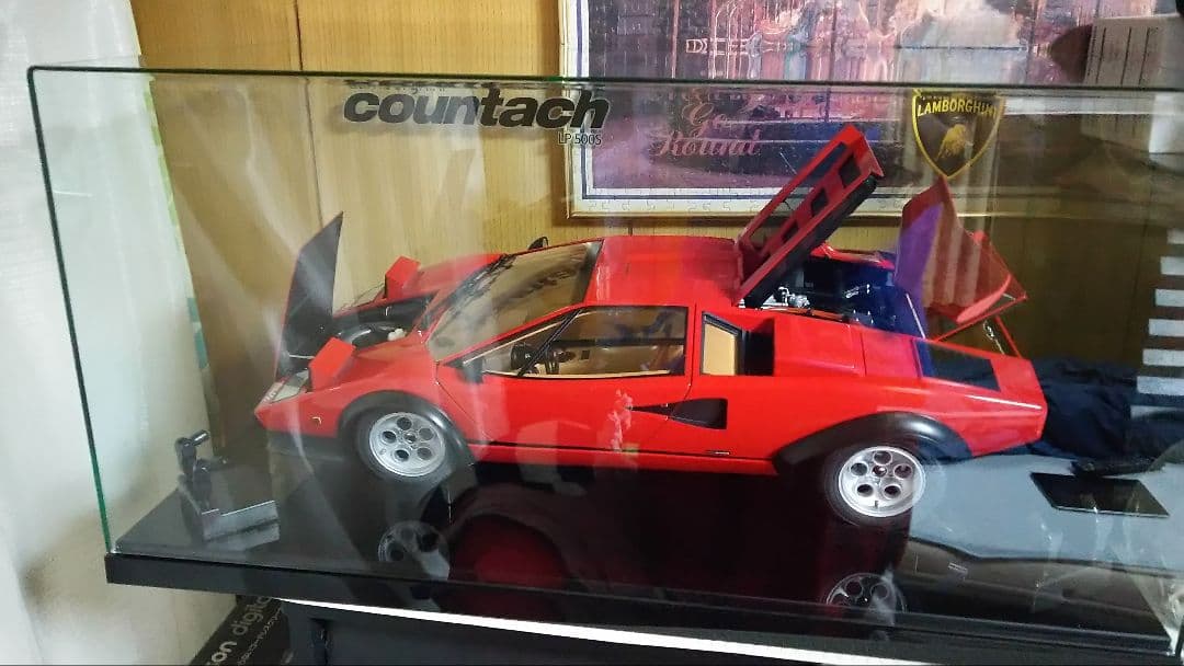 ディアゴスティーニの ランボルギーニLP500S 1/8ダイキャストモデル