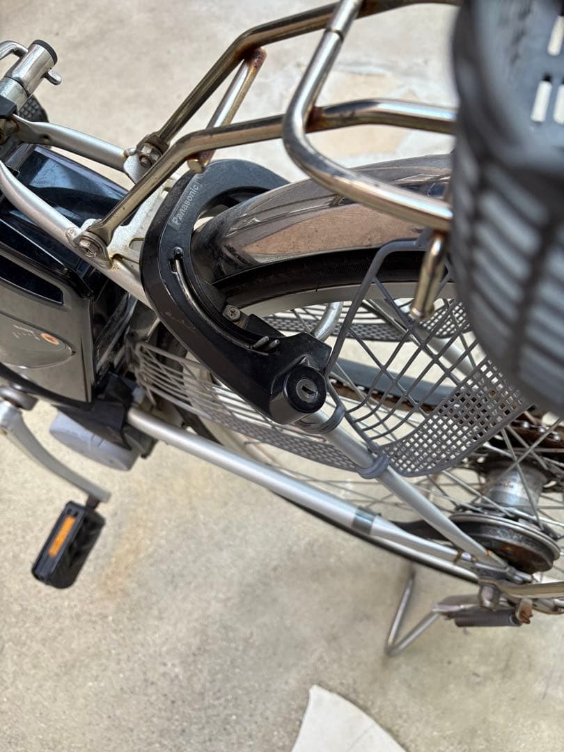 電動アシスト自転車 シティタイプ シルバー