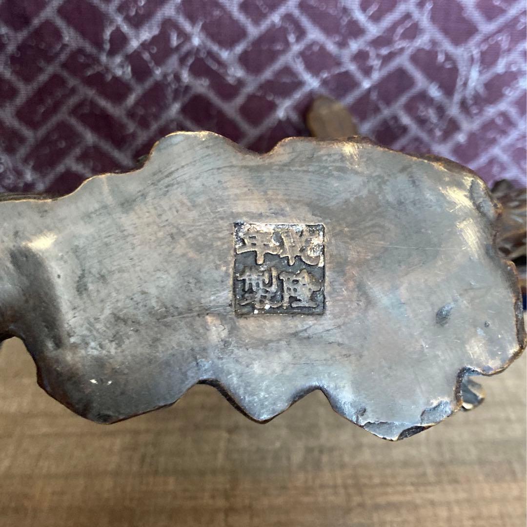 乾隆年製　銅製梅に鶯置物　木製台