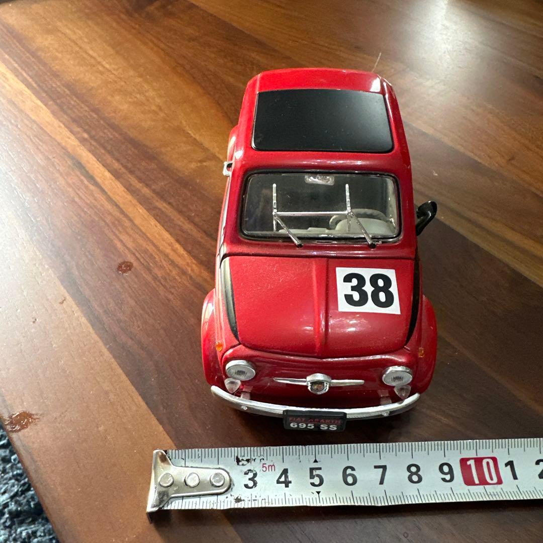 ABARTH 695 SS ミニカー 赤