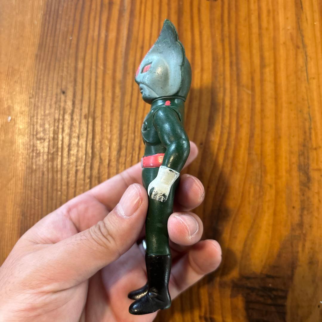 バロムワン　パチソフビ