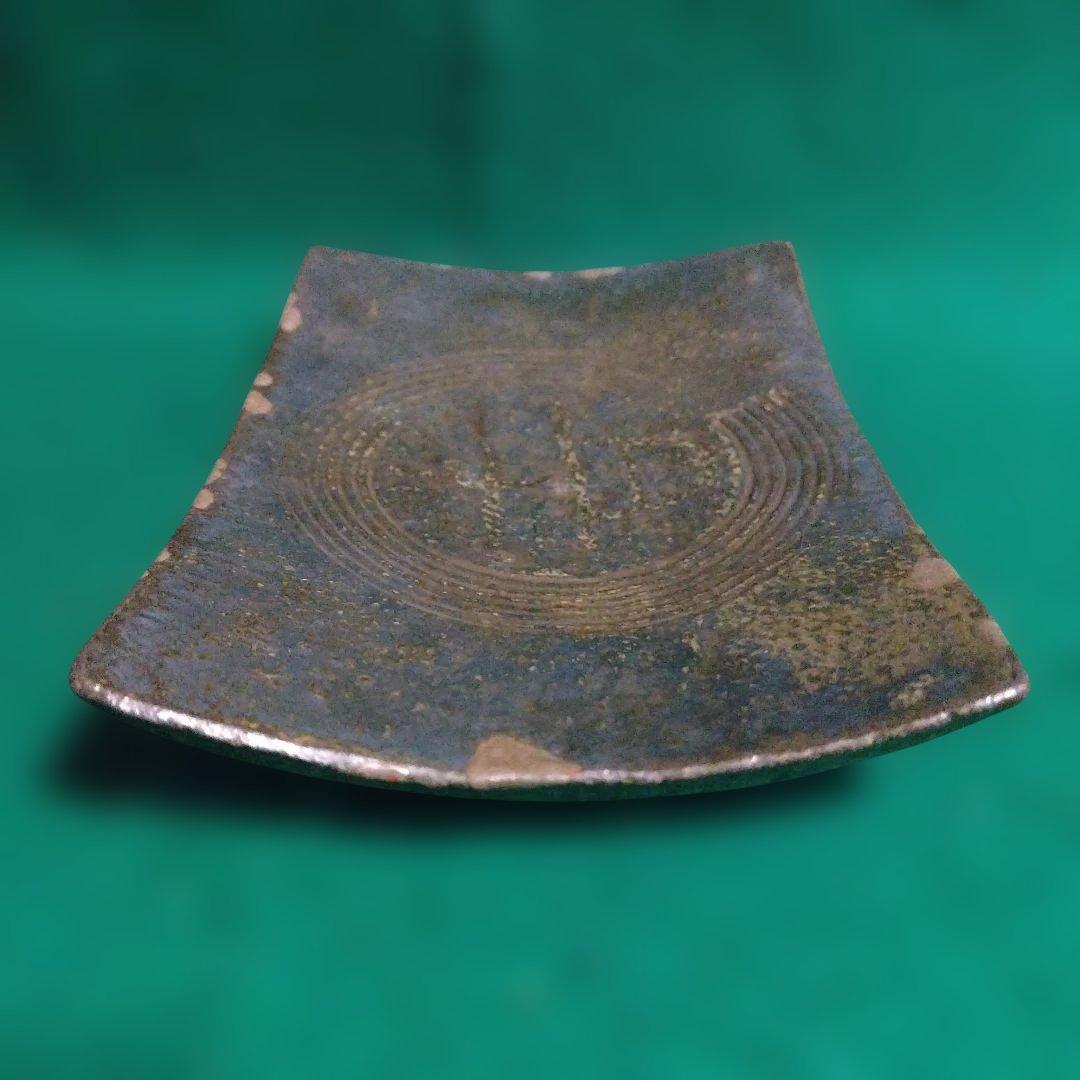 陶器皿 木箱付き 円形模様　魯山人 黒田陶苑